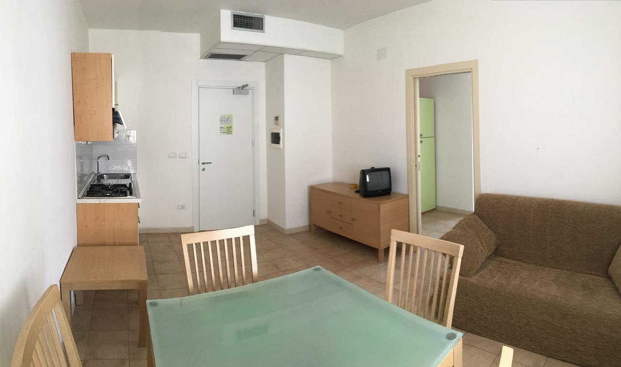 Claudia Residence Alba Adriatica Buitenkant foto